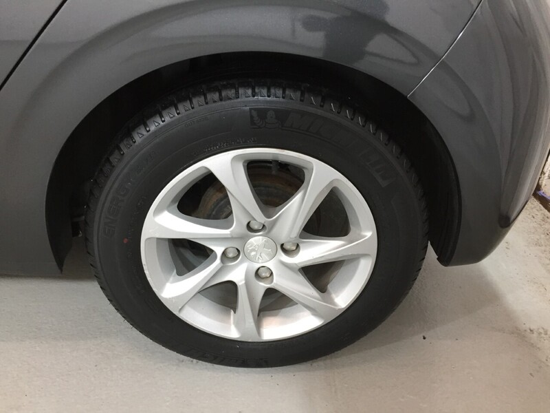 Used Peugeot 208 2014 for sale - 76718735: Photo 37