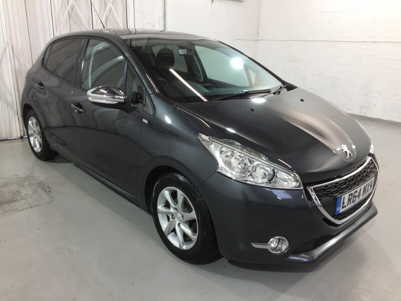 Used Peugeot 208 2014 for sale - 76718735: Photo 4