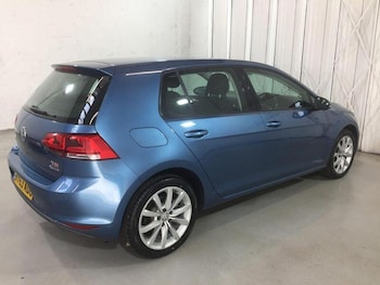 Used Volkswagen Golf 2013 for sale - 78359102: Photo