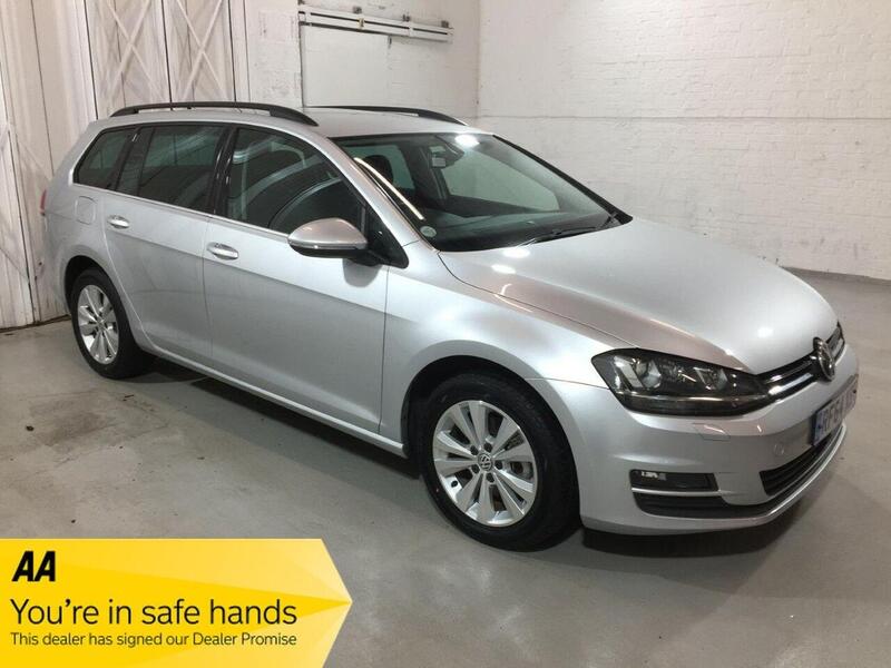 Used Volkswagen Golf 2025 for sale - 77351220: Photo 1