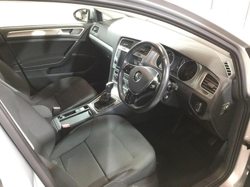 Used Volkswagen Golf 2025 for sale - 77351220: Photo 12