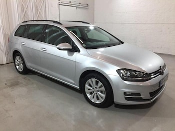 Used Volkswagen Golf 2015 for sale - 77351220: Photo