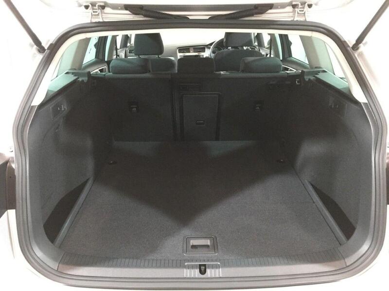 Used Volkswagen Golf 2025 for sale - 77351220: Photo 31