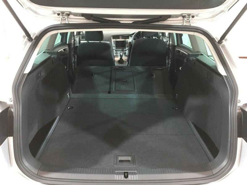 Used Volkswagen Golf 2025 for sale - 77351220: Photo 34