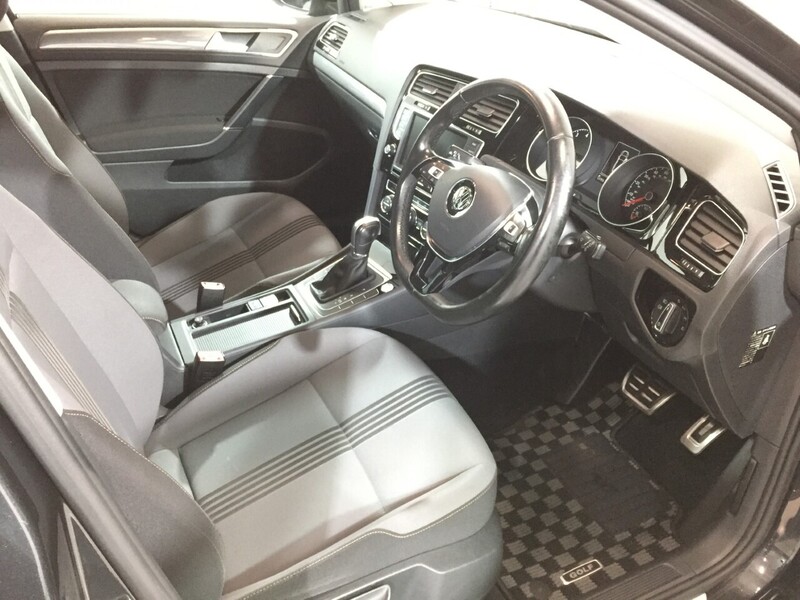 Used Volkswagen Golf 2016 for sale - 76476312: Photo 10