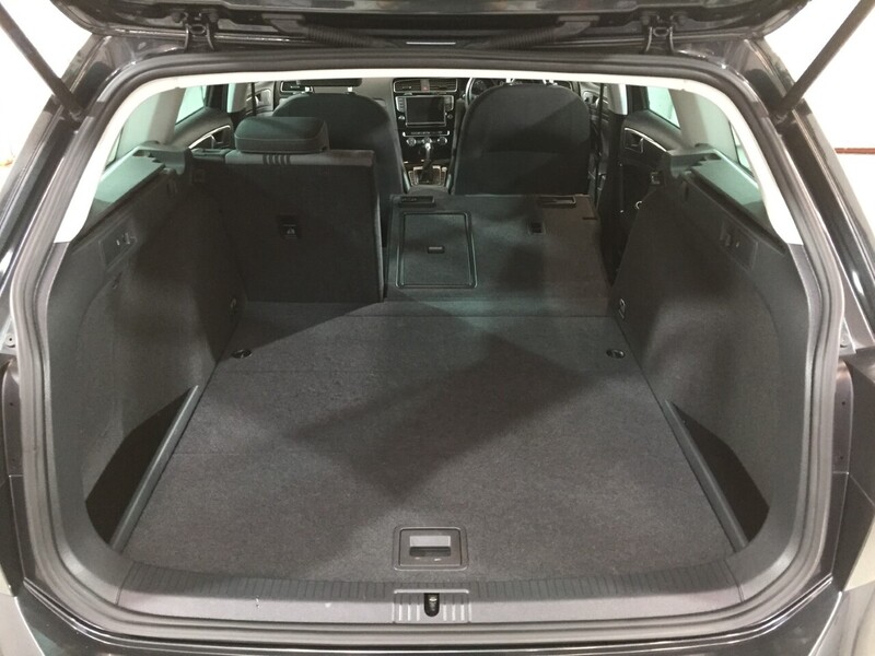 Used Volkswagen Golf 2016 for sale - 76476312: Photo 35