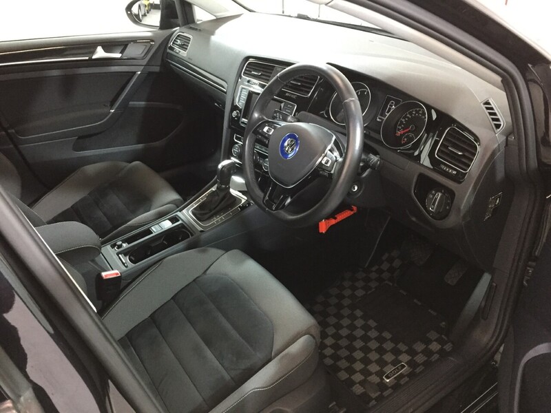 Used Volkswagen Golf 2013 for sale - 76707293: Photo 11