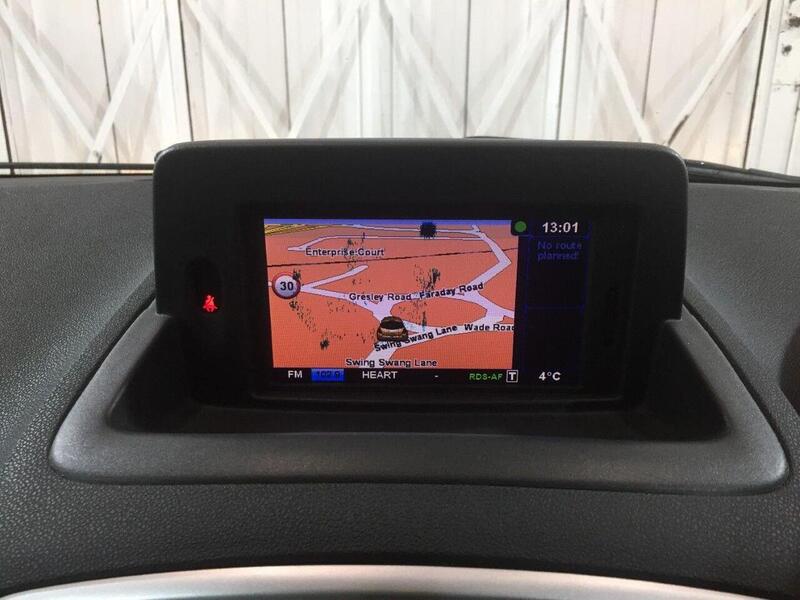 Used Renault Clio 2010 for sale - 77668083: Photo 13