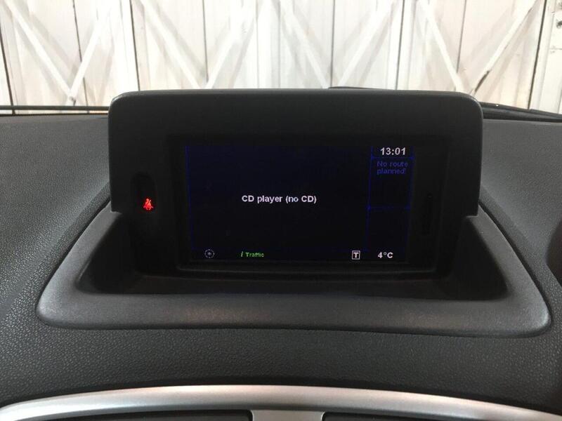 Used Renault Clio 2010 for sale - 77668083: Photo 14