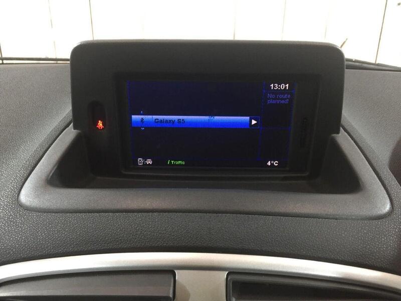 Used Renault Clio 2010 for sale - 77668083: Photo 15