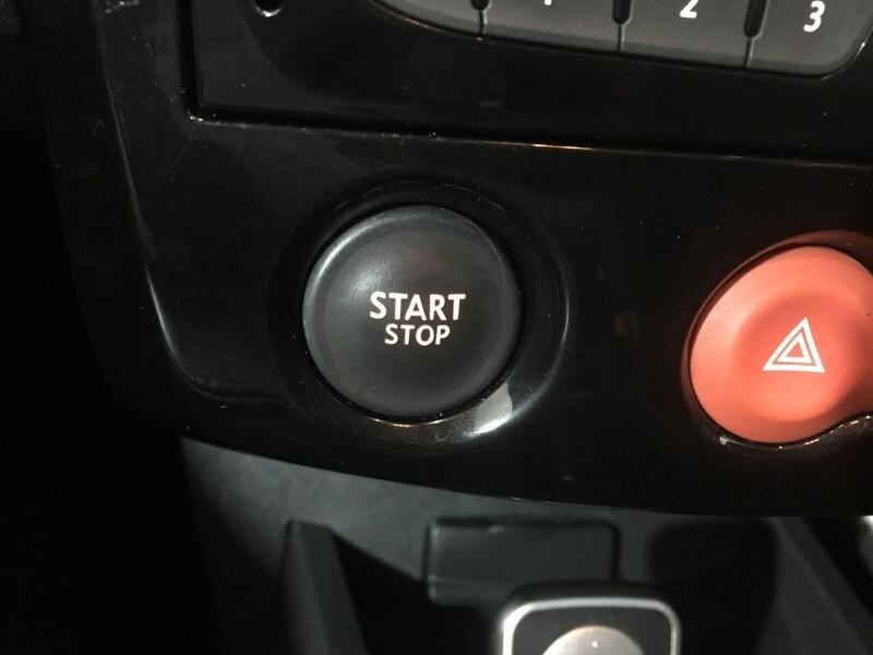 Used Renault Clio 2010 for sale - 77668083: Photo 23