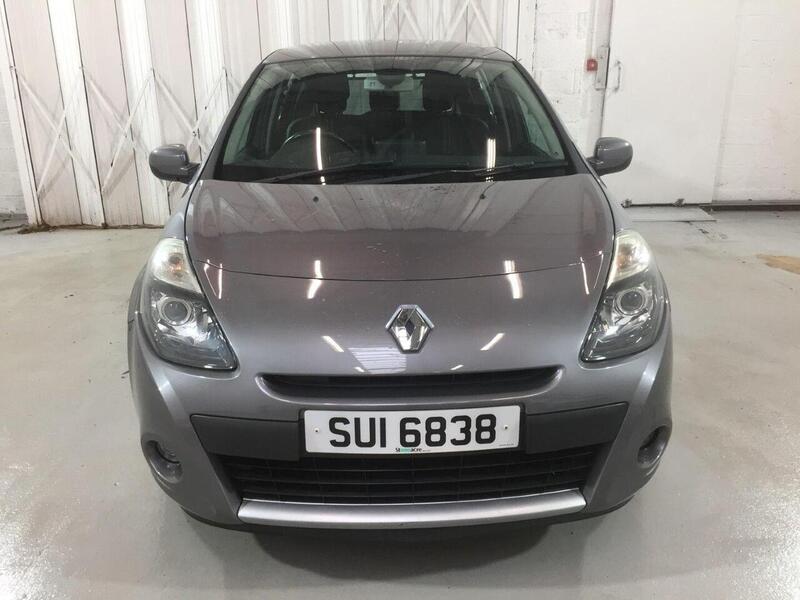 Used Renault Clio 2010 for sale - 77668083: Photo 6