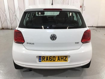 Used Volkswagen Polo 2010 for sale - 77365340: Photo