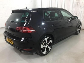 Used Volkswagen Golf 2014 for sale - 78242109: Photo