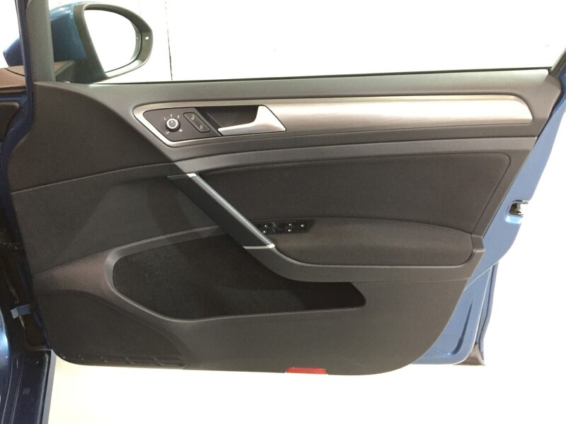 Used Volkswagen Golf 2025 for sale - 76407157: Photo 8