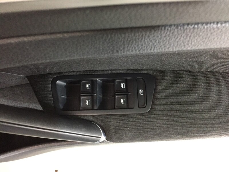 Used Volkswagen Golf 2015 for sale - 76547362: Photo 9