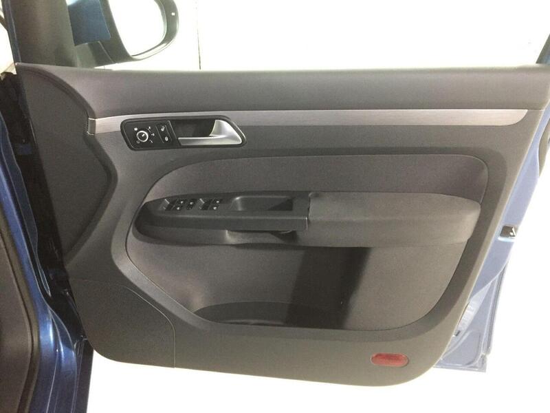 Used Volkswagen Touran 2026 for sale - 77701926: Photo 9