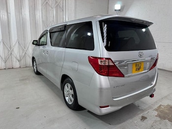 Used Toyota Alphard 2013 for sale - 79433996: Photo