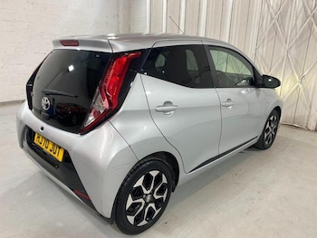 Used Toyota AYGO 2020 for sale - 79392471: Photo