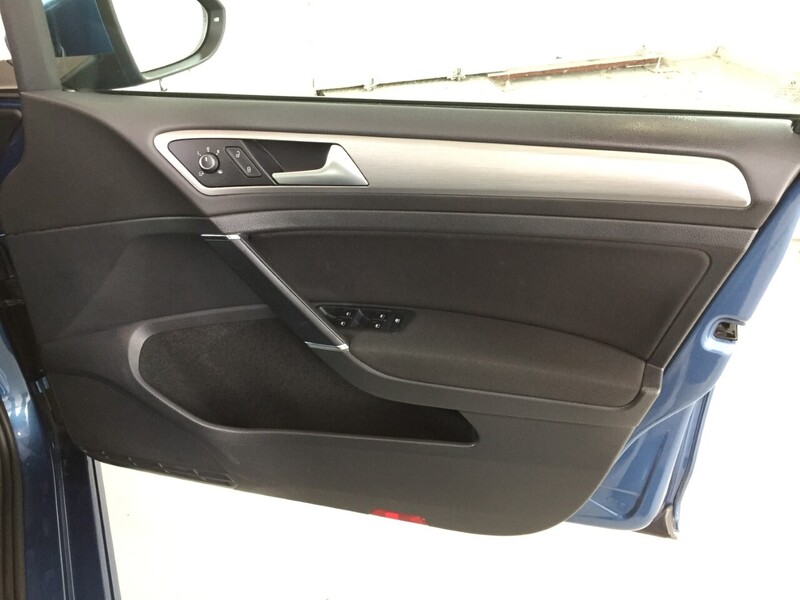 Used Volkswagen Golf 2025 for sale - 76407155: Photo 8