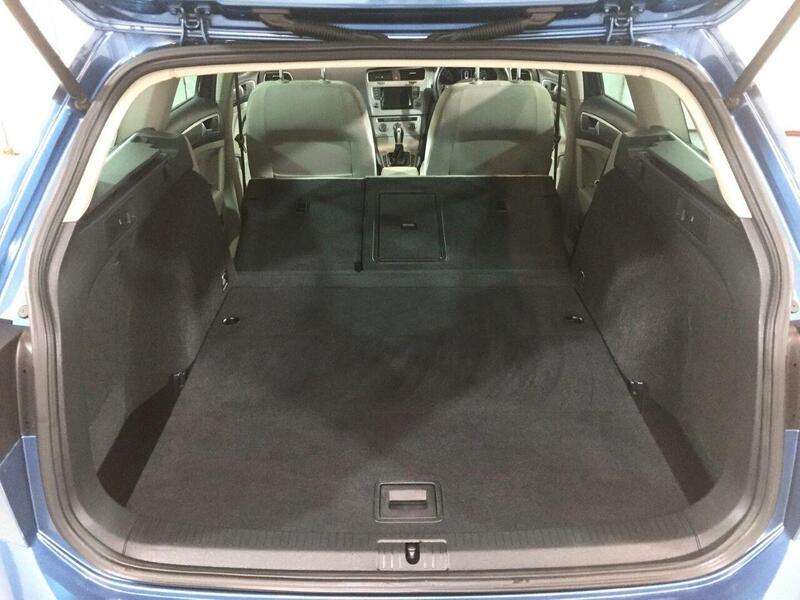 Used Volkswagen Golf 2014 for sale - 78078895: Photo 37