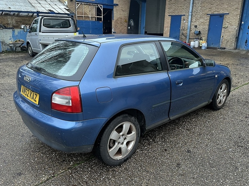 Used Audi A3 2002 for sale - 77000869: Photo 2