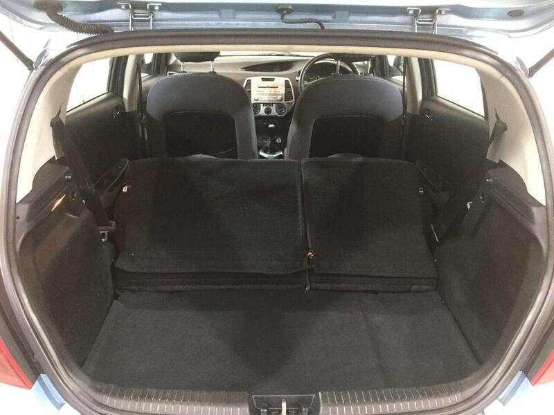 Used Hyundai i20 2010 for sale - 77880691: Photo 28