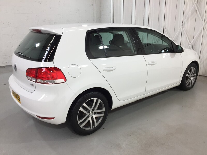 Used Volkswagen Golf 2025 for sale - 76407119: Photo 2