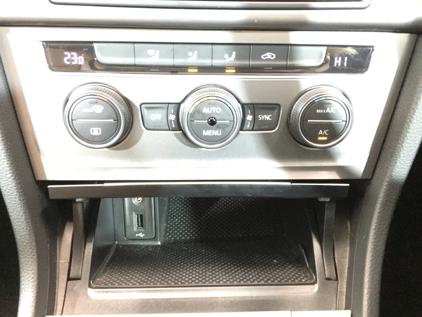 Used Volkswagen Golf 2015 for sale - 76407156: Photo 20