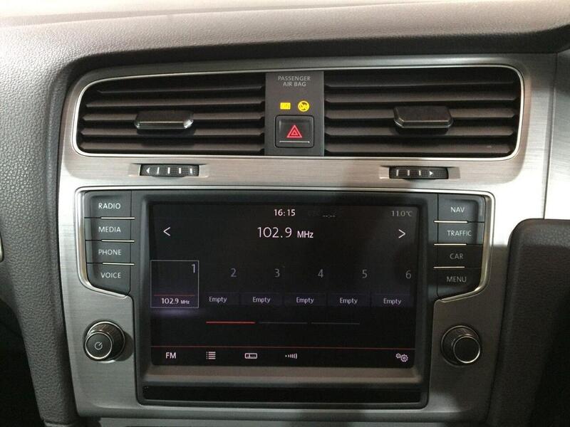 Used Volkswagen Golf 2015 for sale - 76403209: Photo 11