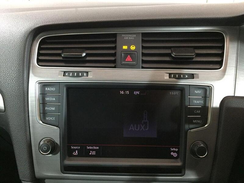 Used Volkswagen Golf 2015 for sale - 76403209: Photo 12