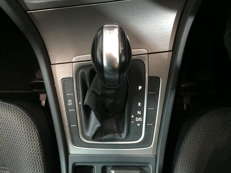 Used Volkswagen Golf 2015 for sale - 76403209: Photo 17