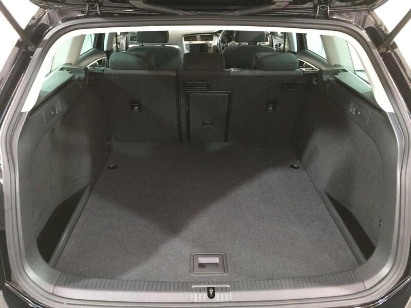 Used Volkswagen Golf 2015 for sale - 76403209: Photo 29