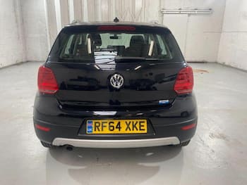 Used Volkswagen Polo 2015 for sale - 79709827: Photo