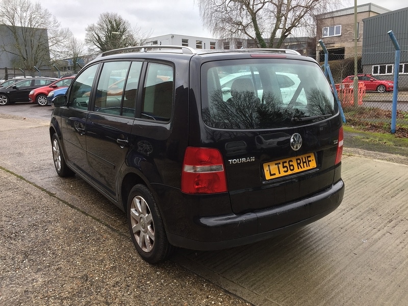 Used Volkswagen Touran 2006 for sale - 77024010: Photo 6