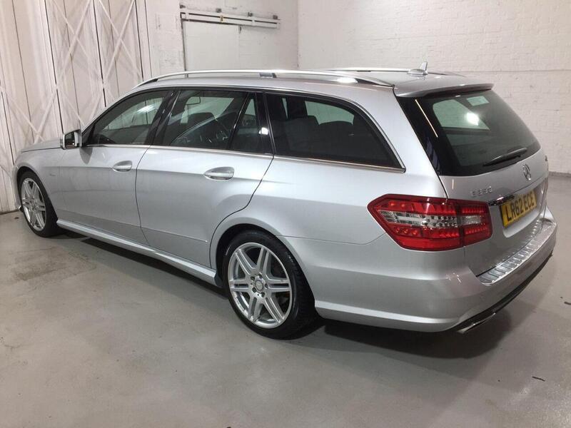 Used Mercedes-Benz E Class 2012 for sale - 76931002: Photo 4