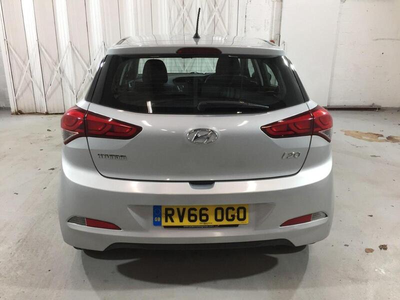 Used Hyundai i20 2016 for sale - 77349668: Photo 3