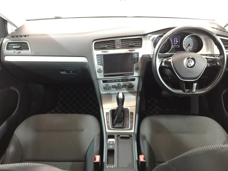 Used Volkswagen Golf 2015 for sale - 76407144: Photo 21