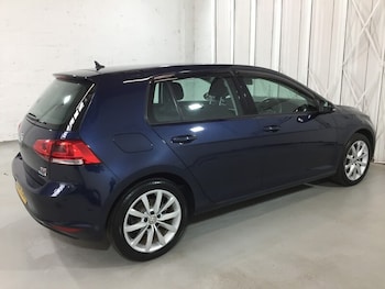 Used Volkswagen Golf 2014 for sale - 76407161: Photo