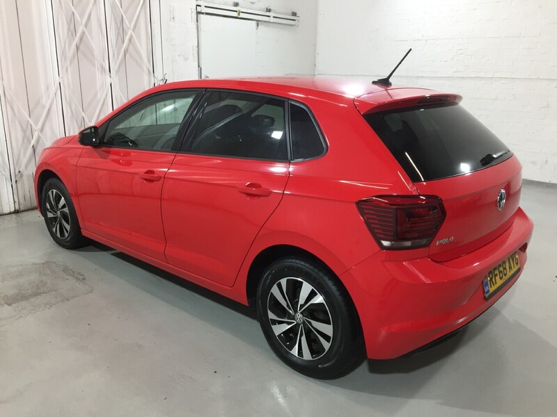 Used Volkswagen Polo 2018 for sale - 76555132: Photo 4