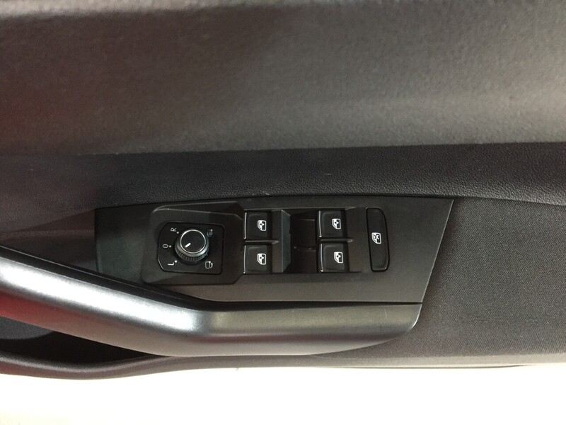 Used Volkswagen Polo 2018 for sale - 76555132: Photo 9