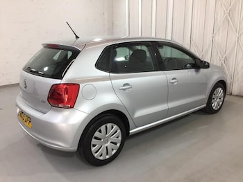 Used Volkswagen Polo 2010 for sale - 76407133: Photo