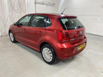 Used Volkswagen Polo 2014 for sale - 79010091: Photo