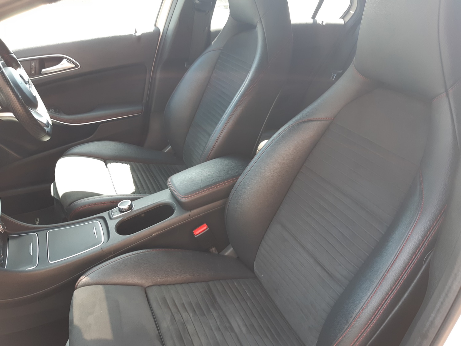 Used Mercedes-Benz A-Class 2016 for sale - 76477389: Photo 11