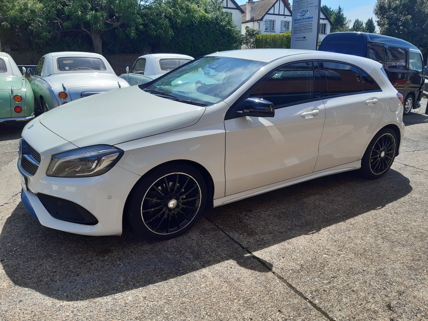 Used Mercedes-Benz A-Class 2016 for sale - 76477389: Photo 5