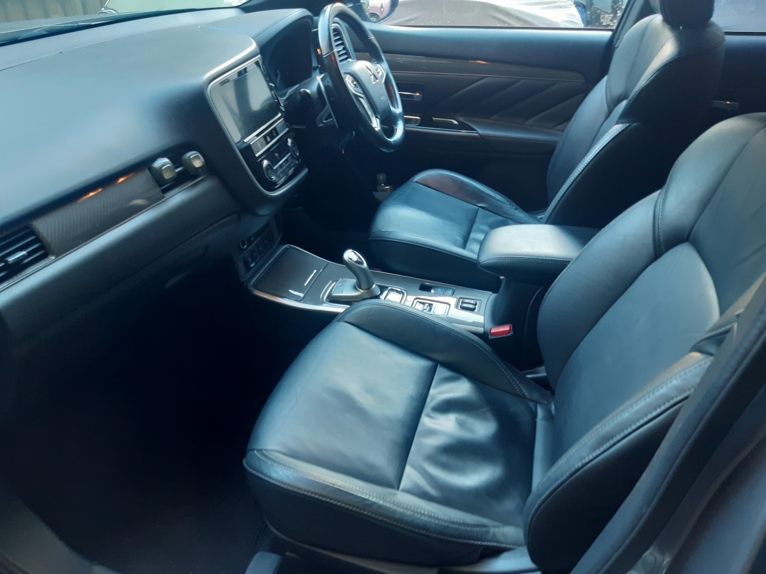 Used Mitsubishi Outlander 2018 for sale - 76477457: Photo 10