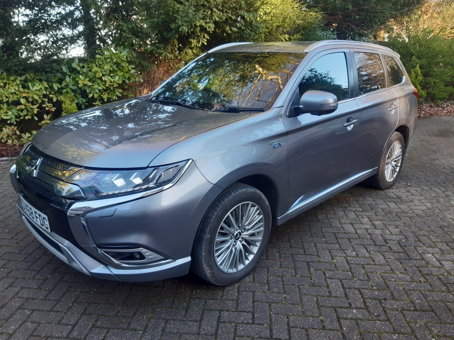 Used Mitsubishi Outlander 2018 for sale - 76477457: Photo 2