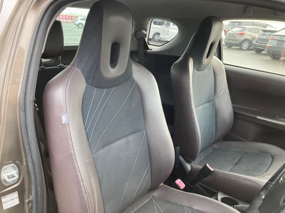 Used Toyota IQ 2025 for sale - 76819220: Photo 9