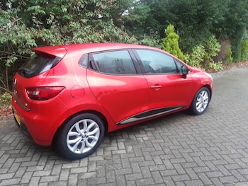 Used Renault Clio 2017 for sale - 79232554: Photo