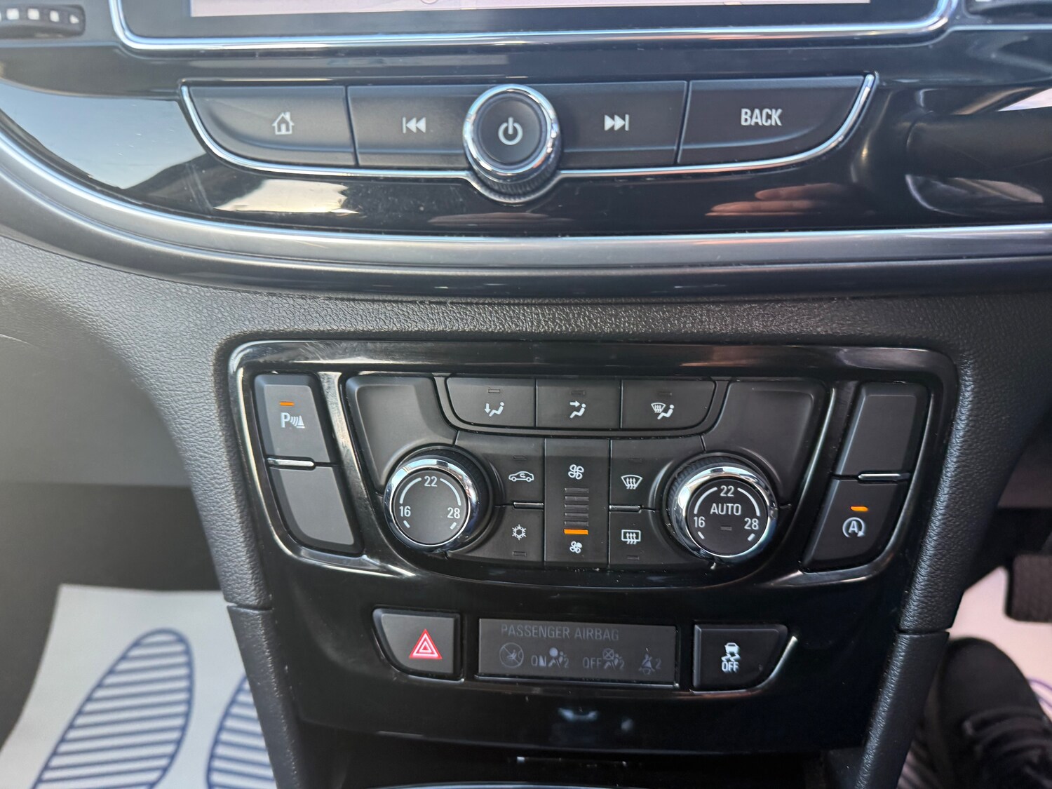 Used Vauxhall Mokka X 2019 for sale - 76128017: Photo 25